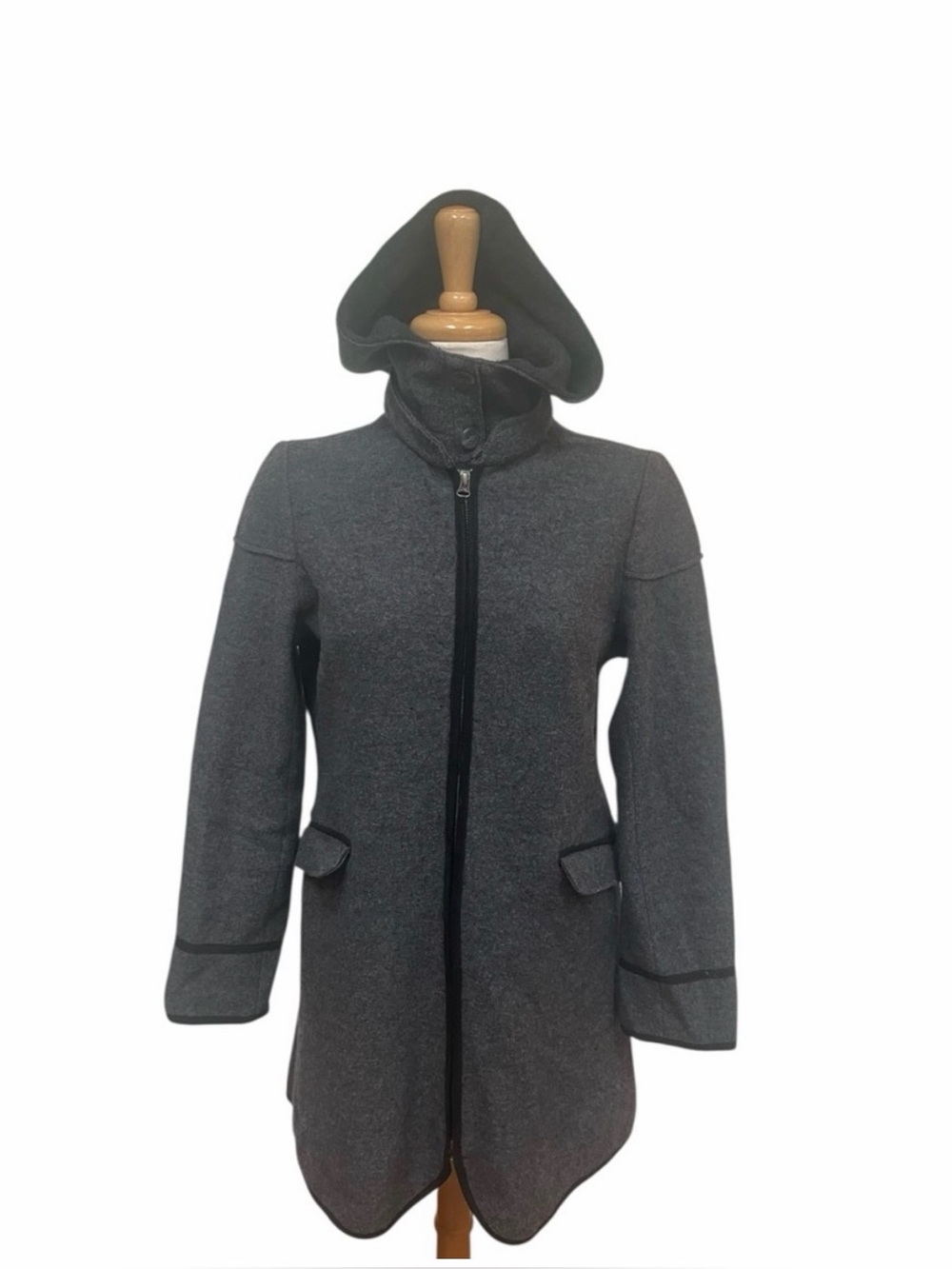 Katherine Barclay 100% Wool Charcoal Gray Hooded Coat Women's Medium